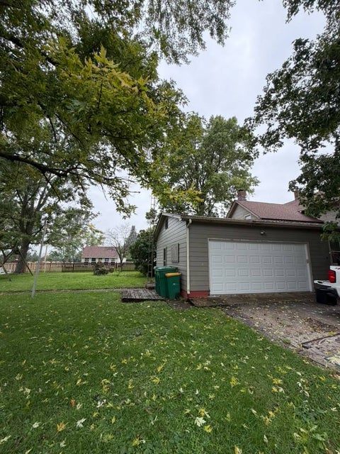 Tiny photo for 101 S Lincoln Street, Elwood, IL 60421 (MLS # 12775115)