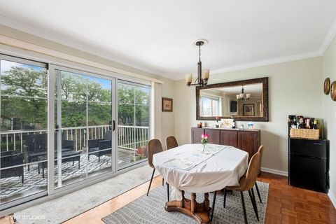 Tiny photo for 128 Carriage Way Drive #217B, Burr Ridge, IL 60527 (MLS # 12511532)