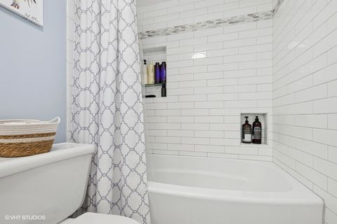 Tiny photo for 128 Carriage Way Drive #217B, Burr Ridge, IL 60527 (MLS # 12511532)