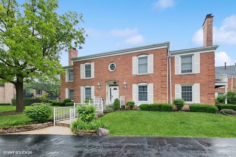 Photo of 128 Carriage Way Drive #217B, Burr Ridge, IL 60527 (MLS # 12511532)