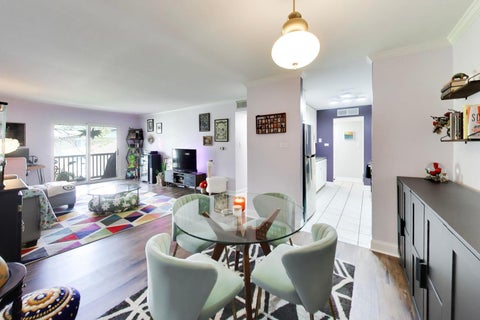 Tiny photo for 960 Beau Drive #307, Des Plaines, IL 60016 (MLS # 12754392)