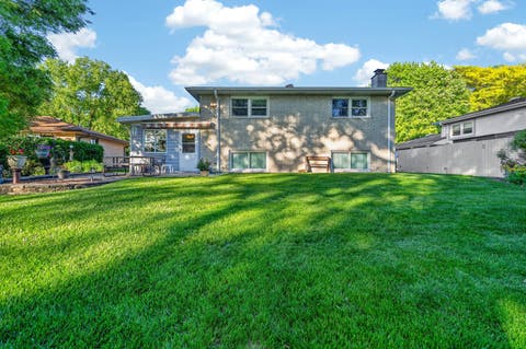 Tiny photo for 3173 Grandview Place, Darien, IL 60561 (MLS # 12642267)