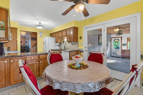 Tiny photo for 3173 Grandview Place, Darien, IL 60561 (MLS # 12642267)