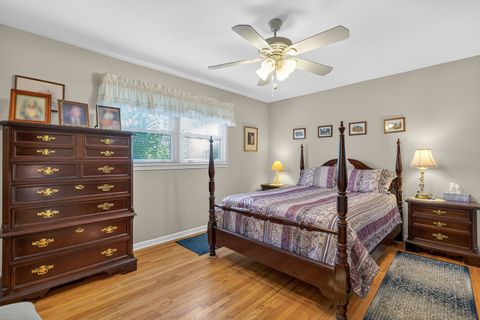 Tiny photo for 3173 Grandview Place, Darien, IL 60561 (MLS # 12642267)