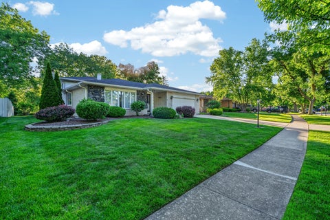 Tiny photo for 3173 Grandview Place, Darien, IL 60561 (MLS # 12642267)