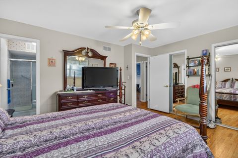 Tiny photo for 3173 Grandview Place, Darien, IL 60561 (MLS # 12642267)