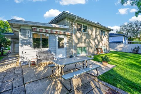 Tiny photo for 3173 Grandview Place, Darien, IL 60561 (MLS # 12642267)