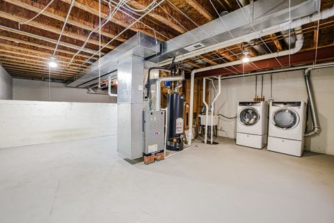 Tiny photo for 204 Aspen Circle, Gilberts, IL 60136 (MLS # 12502246)