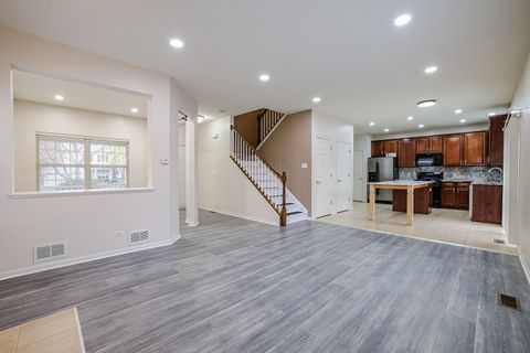 Tiny photo for 204 Aspen Circle, Gilberts, IL 60136 (MLS # 12502246)