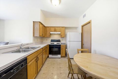 Tiny photo for 2542 Oak Tree Lane, Plainfield, IL 60586 (MLS # 12603795)