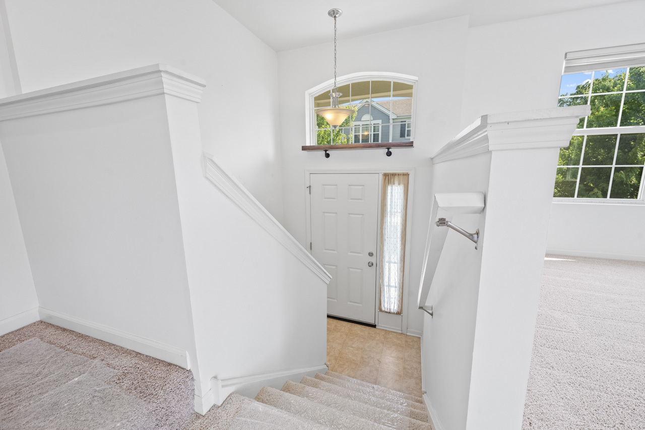 1082 Piccolo Lane
