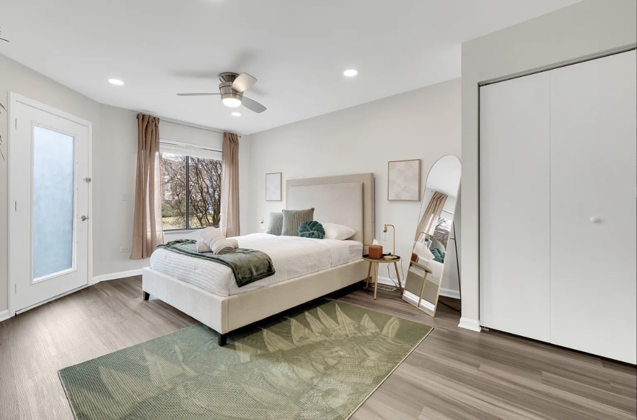 379 Sandhurst Circle 1