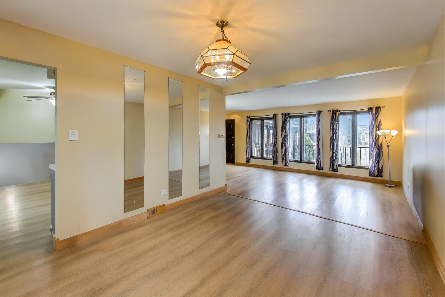 12300 S Austin Avenue