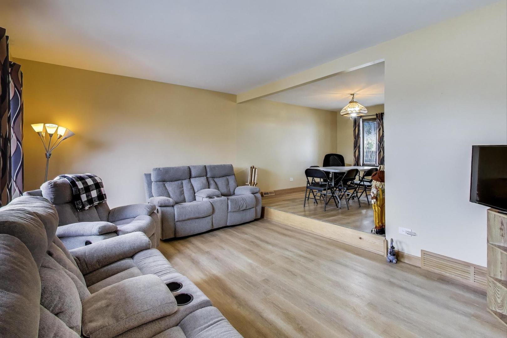 12300 S Austin Avenue