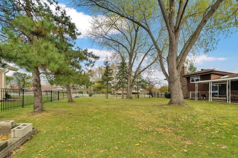 Tiny photo for 12300 S Austin Avenue, Palos Heights, IL 60463 (MLS # 12518767)