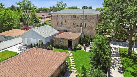 Tiny photo for 6755 N Washtenaw Avenue, Chicago, IL 60645 (MLS # 12680958)