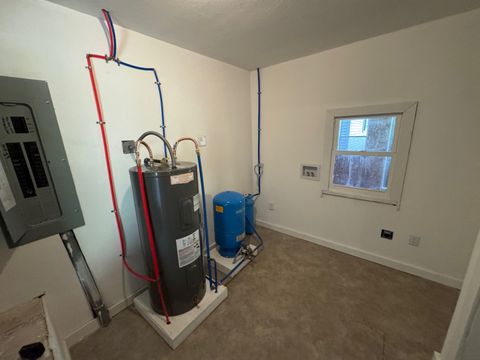 Tiny photo for 10315 E County 14 Highway, Lewistown, IL 61542 (MLS # 12491029)