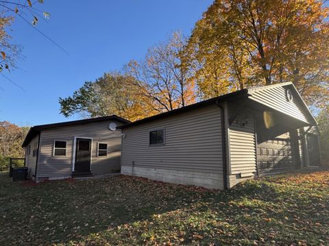Tiny photo for 10315 E County 14 Highway, Lewistown, IL 61542 (MLS # 12491029)