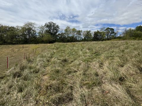 Tiny photo for 10315 E County 14 Highway, Lewistown, IL 61542 (MLS # 12491029)