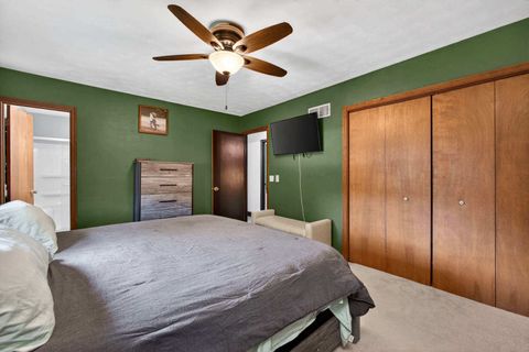 Tiny photo for 305 S 8th Street, Eldridge, IA 52748 (MLS # 12660341)