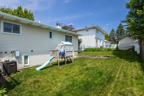 Tiny photo for 305 S 8th Street, Eldridge, IA 52748 (MLS # 12660341)