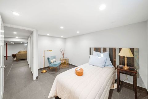 Tiny photo for 611 E Ironwood Drive, Mount Prospect, IL 60056 (MLS # 12509106)