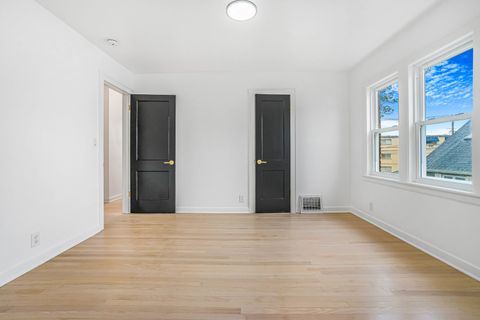 Tiny photo for 9602 S Troy Avenue, Evergreen Park, IL 60805 (MLS # 12372376)