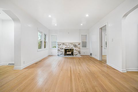 Tiny photo for 9602 S Troy Avenue, Evergreen Park, IL 60805 (MLS # 12372376)