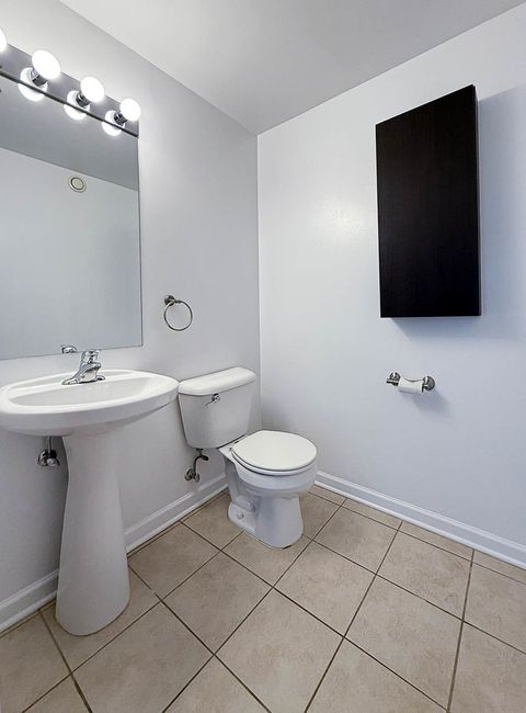 Tiny photo for 1122 W CATALPA Avenue #612, Chicago, IL 60640 (MLS # 12481412)