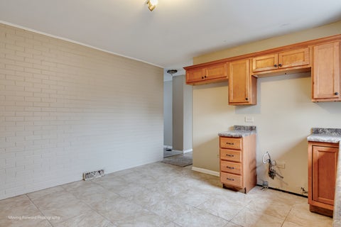 Tiny photo for 9586 S Colfax Avenue, Chicago, IL 60617 (MLS # 12583527)
