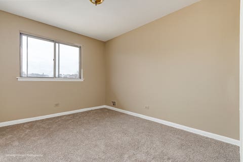 Tiny photo for 9586 S Colfax Avenue, Chicago, IL 60617 (MLS # 12583527)