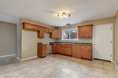 Tiny photo for 9586 S Colfax Avenue, Chicago, IL 60617 (MLS # 12583527)