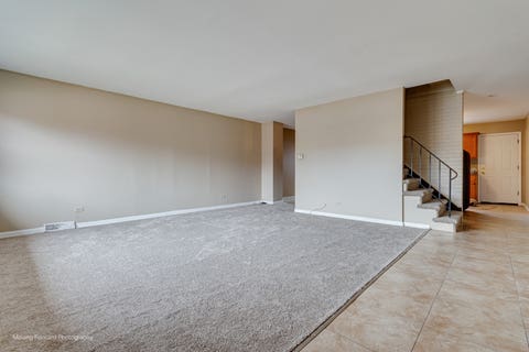 Tiny photo for 9586 S Colfax Avenue, Chicago, IL 60617 (MLS # 12583527)