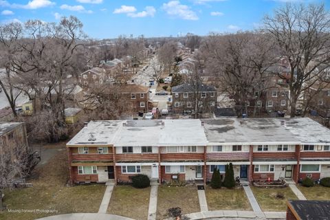 Tiny photo for 9586 S Colfax Avenue, Chicago, IL 60617 (MLS # 12583527)