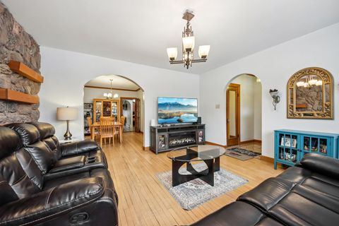 Tiny photo for 2842 N 74th Court, Elmwood Park, IL 60707 (MLS # 12560431)