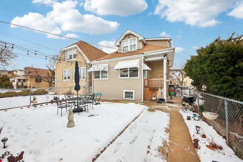 Tiny photo for 2842 N 74th Court, Elmwood Park, IL 60707 (MLS # 12560431)