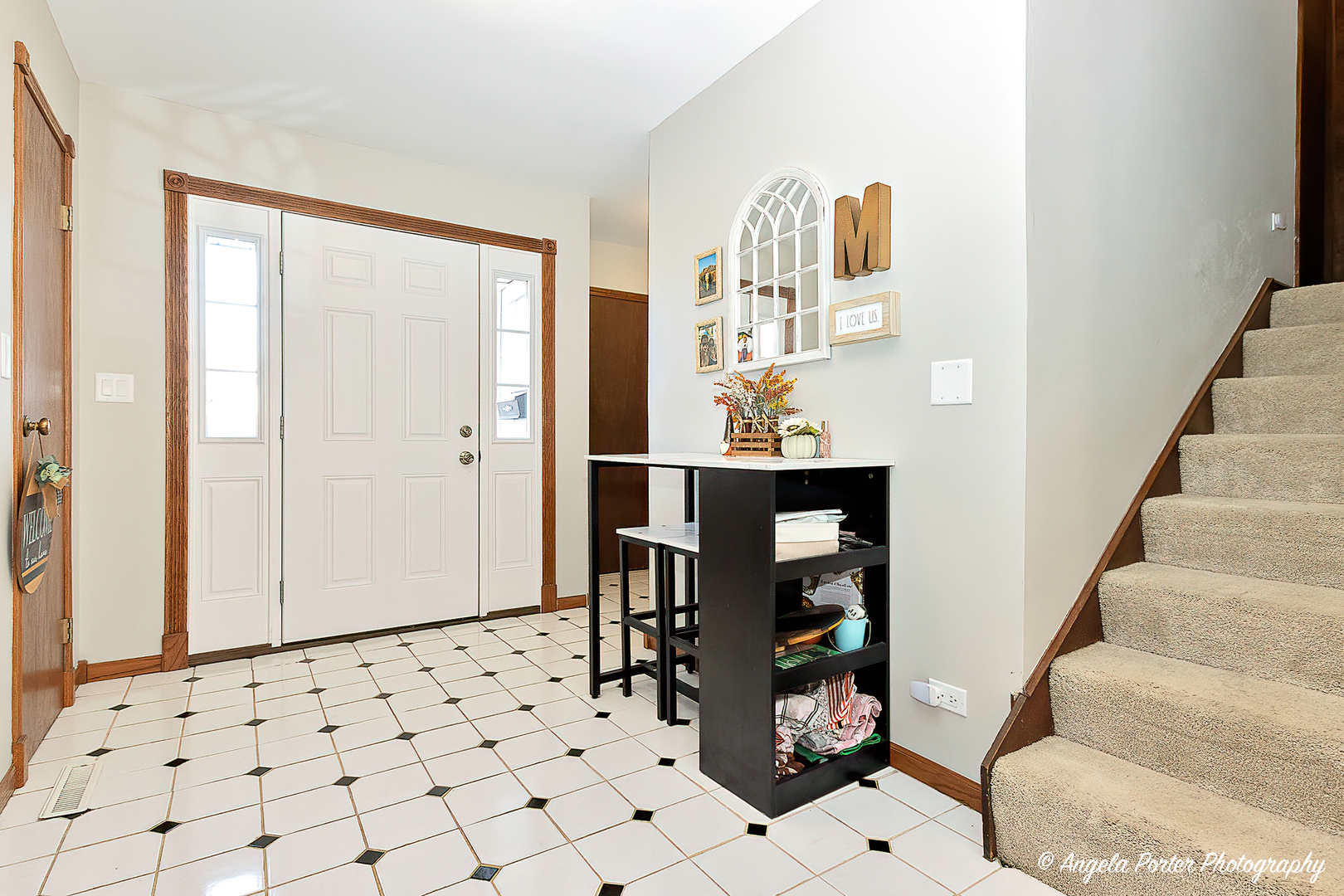 672 Garys Drive