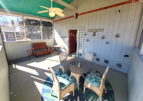 Tiny photo for 1110 N Franklin Street, Salem, IL 62881 (MLS # 12570382)