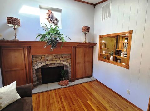 Tiny photo for 1110 N Franklin Street, Salem, IL 62881 (MLS # 12570382)