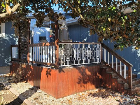 Tiny photo for 1110 N Franklin Street, Salem, IL 62881 (MLS # 12570382)