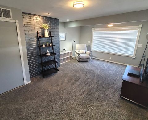 Tiny photo for 1110 N Franklin Street, Salem, IL 62881 (MLS # 12570382)