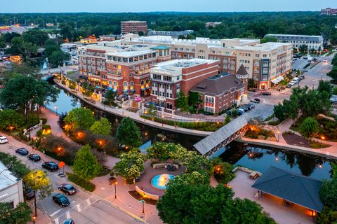 Tiny photo for 304 Camarie Court, Naperville, IL 60540 (MLS # 12602363)