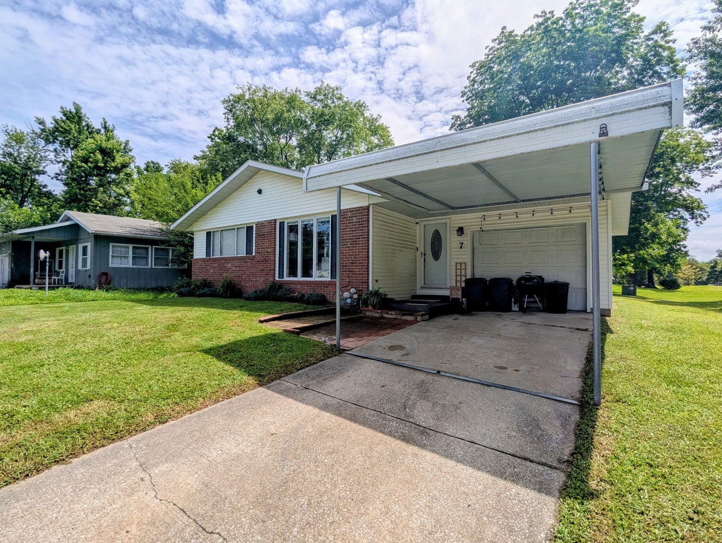 7 Wedgewood Court
