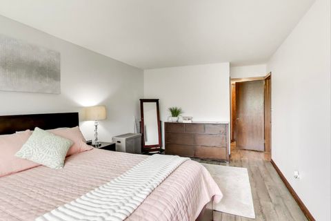 Tiny photo for 6525 N Nashville Avenue #404D, Chicago, IL 60631 (MLS # 12500331)