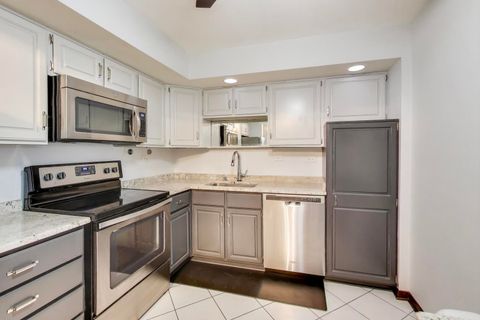 Tiny photo for 6525 N Nashville Avenue #404D, Chicago, IL 60631 (MLS # 12500331)