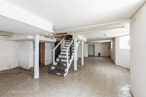 Tiny photo for 7811 S Wabash Avenue, Chicago, IL 60619 (MLS # 12484994)