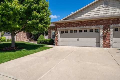 Tiny photo for 31 Yukon Circle, Bloomington, IL 61705 (MLS # 12736759)