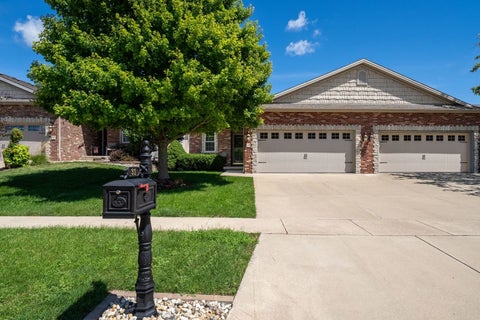 Tiny photo for 31 Yukon Circle, Bloomington, IL 61705 (MLS # 12736759)