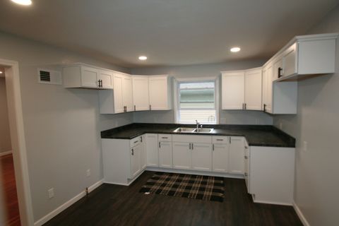 Tiny photo for 103 S Monroe Street, Mackinaw, IL 61755 (MLS # 12494328)