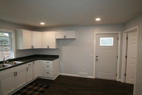 Tiny photo for 103 S Monroe Street, Mackinaw, IL 61755 (MLS # 12494328)